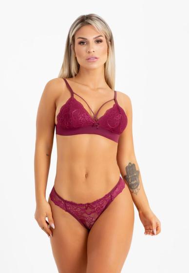 Imagem de Conjunto Com Detalhe No Bojo Todo Rendado Com Tanga Rendada Rubro St Madame