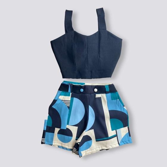 Imagem de Conjunto Cropped e Short Estampado com Detalhe De Botão 0307