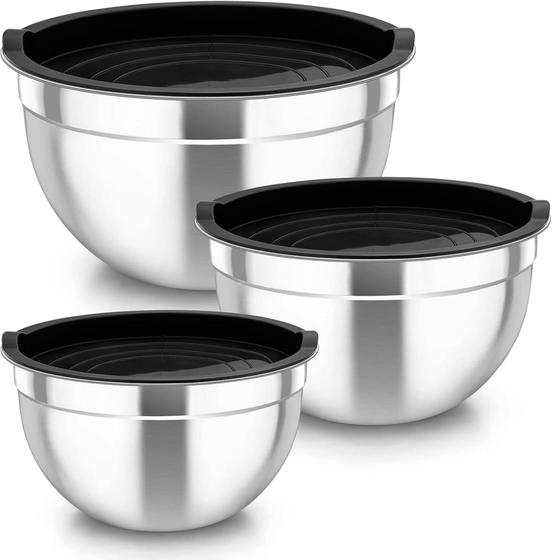 Imagem de Conjunto de 3 Bowls Tigelas de Inox com Tampa Plástica Kit
