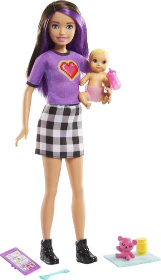 Imagem de Conjunto de bonecas Barbie Skipper Babysitters Inc com Doll & Access.