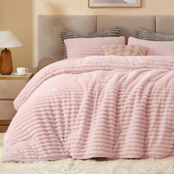 Imagem de Conjunto de Edredom Queen BEDELITE Fleece Rosa com 2 Fronhas