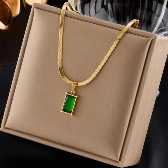 Imagem de Conjunto de Joias Feminino com Zircônia Verde e Aço Inoxidável 316L