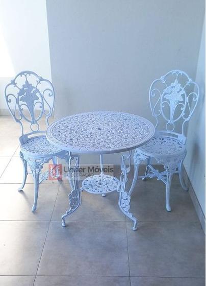 Imagem de Conjunto de Mesa Para Jardim Chinês com Mesa de 3 Pés e 2 Cadeiras em Aluminio Fundido Unifer Móveis