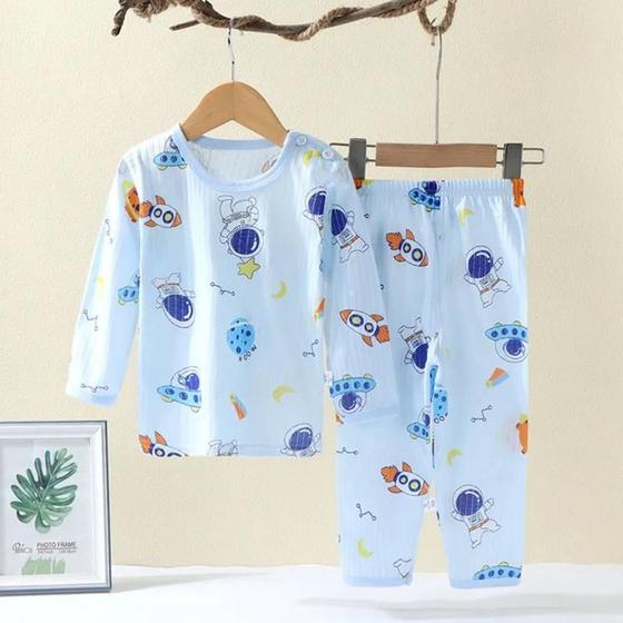 Imagem de Conjunto de Pijamas de Algodão para Bebês e Crianças (0-5 anos) - Estampas de Desenhos Animados