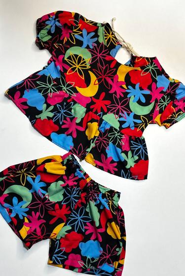 Imagem de Conjunto Feminino Infantil Short e Blusa Estampado