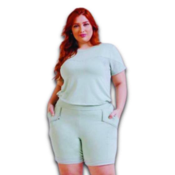 Imagem de Conjunto Feminino Moletinho Lurex Plus Size Blusa Moletinho e Short Moletinho e Forrado