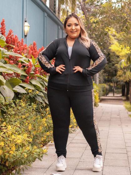 Imagem de Conjunto Feminino Plus Size Calça Blusa Com Ziper Crepe