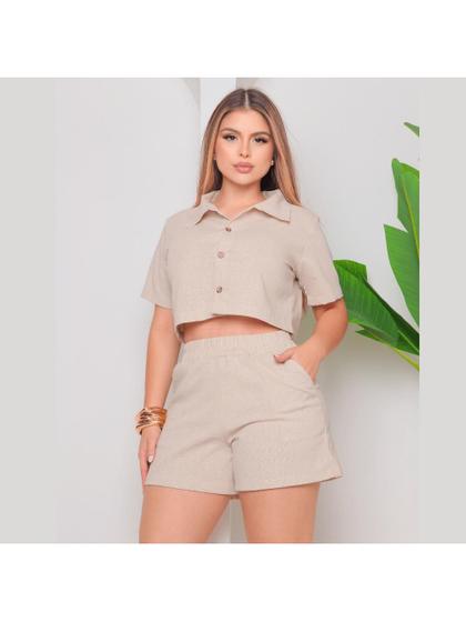 Imagem de Conjunto feminino shorts com bolso e camisa com botões no linho