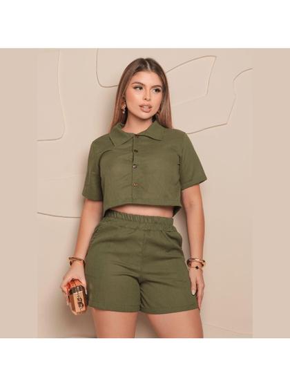 Imagem de Conjunto feminino shorts com bolso e camisa com botões no linho