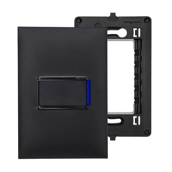 Imagem de Conjunto Interruptor Paralelo 10A com Led Placa e Suporte Preto PIAL Plus+ Legrand