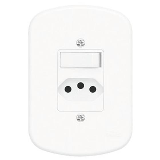 Imagem de Conjunto Interruptor Simples + Tomada 2P+T 10A 250 Volts Blanc - 1357 - FAME