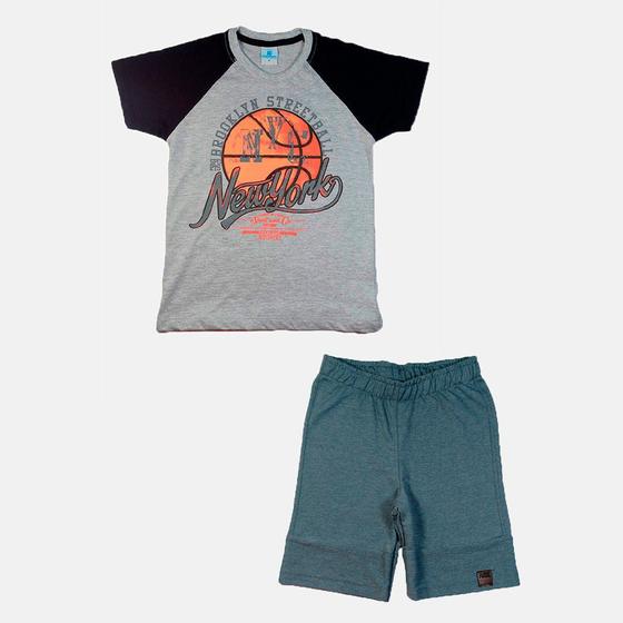 Conjunto Manabana com Camiseta e Bermuda de moletom Curto Infantil Menino listras Imagem de Conjunto Manabana com Camiseta e Bermuda de moletom Curto Infantil Menino listras