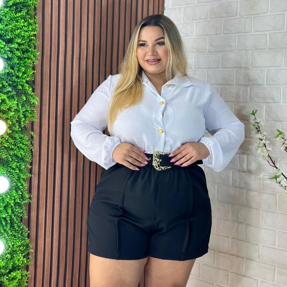 Imagem de Conjunto Plus Size Feminino Blusa Social e Short com Cinto