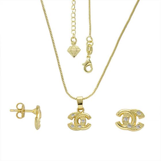 Imagem de Conjunto PRI Style Folheado A Ouro 18K Antialérgico Com Brincos E Pingente