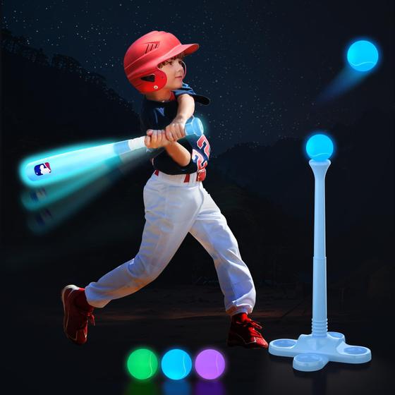 Imagem de Conjunto T-Ball LeMagalu Marketplace Light Up LED Baseball para crianças de 3 a 10 anos