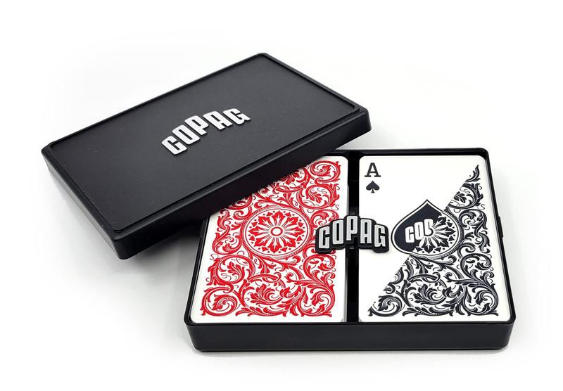 Imagem de Copag 1546 Design 100% Plastic Playing Cards, Bridge Size Red/Black Double Deck Set (Índice Regular)