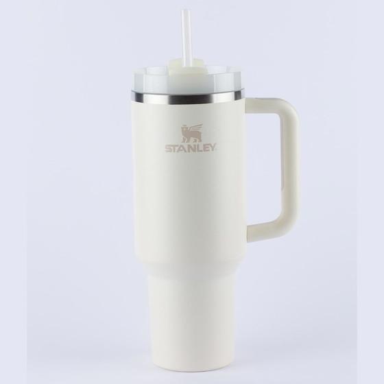 Imagem de Copo Térmico Quencher 1,18 L Cream Stanley