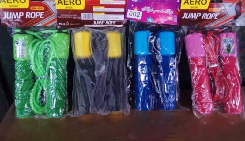 Imagem de Corda de pular conta giros