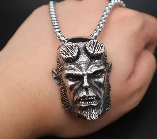 Imagem de Cordão com Pingente em Aço Inox Hellboy Filmes