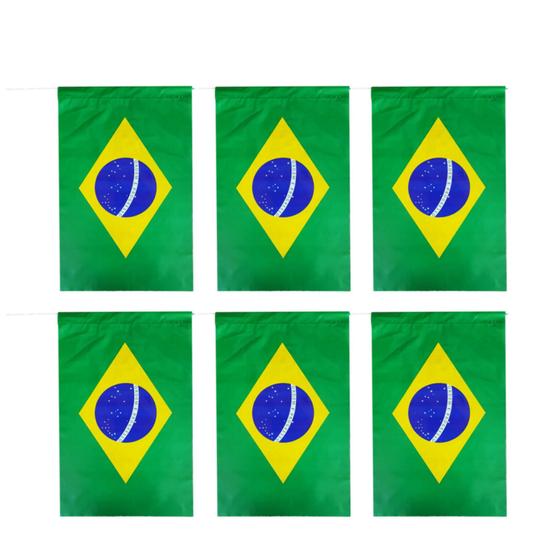 Imagem de Cordão De Bandeiras Do Brasil Para Copa Do Mundo