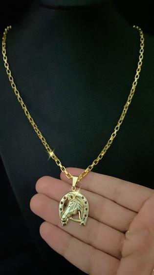 Imagem de Cordão tijolinho 3mm + pingente ferradura - banhado a ouro 18k