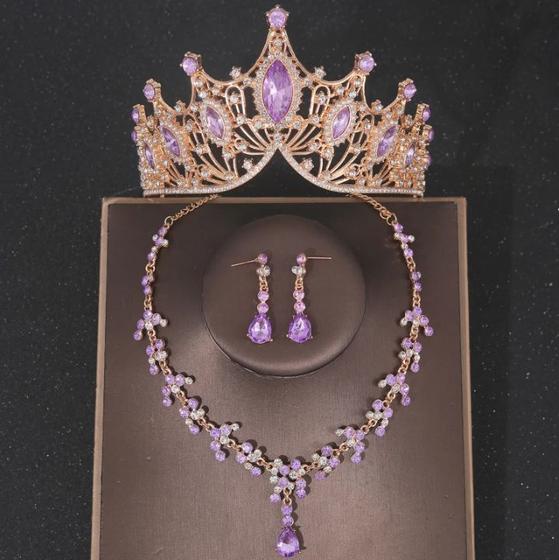 Imagem de Coroa debutante grande roxo lilas dourado com colar e brincos  daminhas balé cosplay fantasia