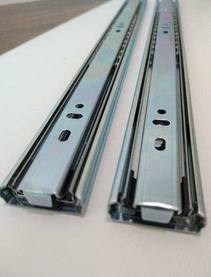 Corrediça Gaveta Trilho Telescópico 40cm Par 35kg Menor preço em Corrediça Gaveta Trilho Telescópico 40cm Par 35kg