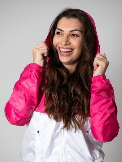 Imagem de Corta Vento Bravo Wind Color Feminino Rosa com Branco