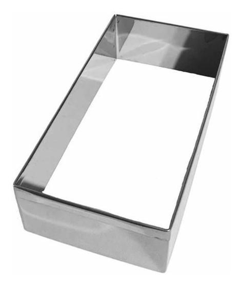 Parete Di Pietra Antica Con L'arco Dell'ornamento Nel Mezzo Fotografia - Foto 3