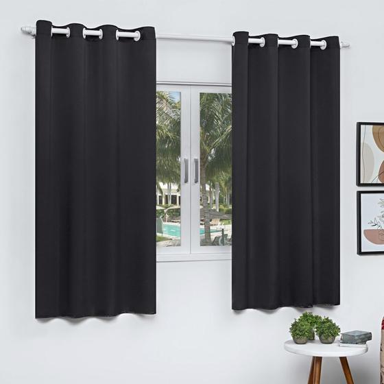 Imagem de Cortina Blackout Lisa Corta Luz 2,80 x 1,40 Metros Preto