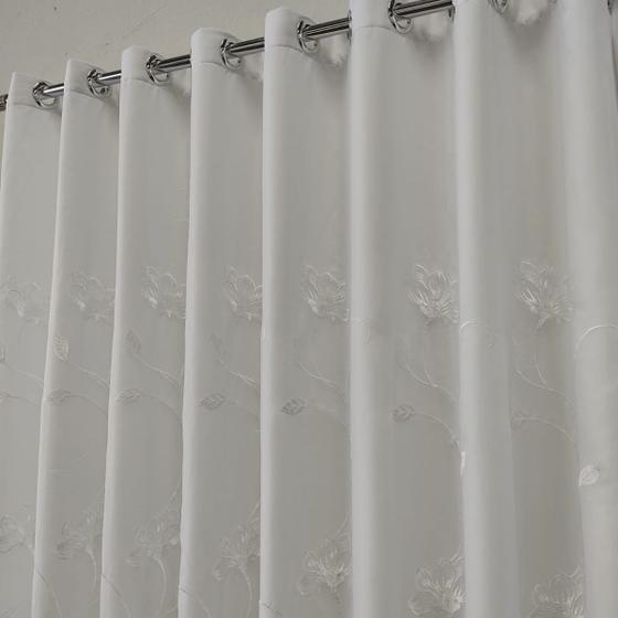 Imagem de Cortina Luxuosa Voal Bordado Com Forro Microfibra Leve 3,00x2,60