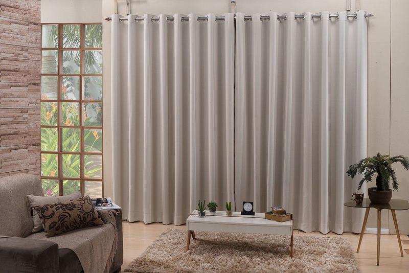Cortina Tecido Blackout Bege Areia 5,60m X 2,70m Menor preço em Cortina Tecido Blackout Bege Areia 5,60m X 2,70m