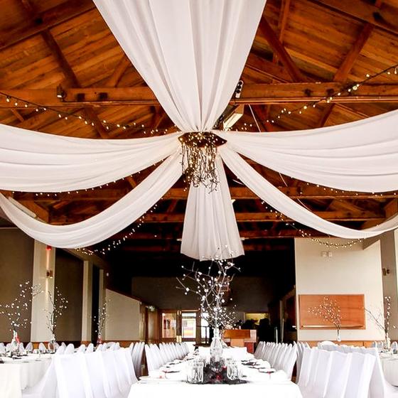 Imagem de Cortinas de Teto Showgeous Chiffon Branca - 6 Painéis (1,5m x 3m) para Casamento