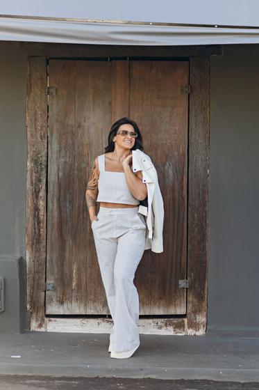 Imagem de Cropped Basic Linho Listrado com Fios de Lurex Sofisticado
