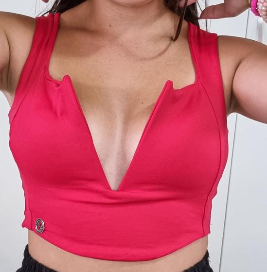 Imagem de Cropped Vermelho com decote em V com sustentação