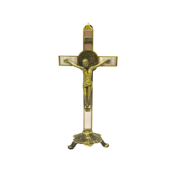 Imagem de Crucifixo Em Metal Para Parede E Mesa Resinado 20cm Estilizado com Pedestal Cruz Moderna Decoração de Balcão para Altar