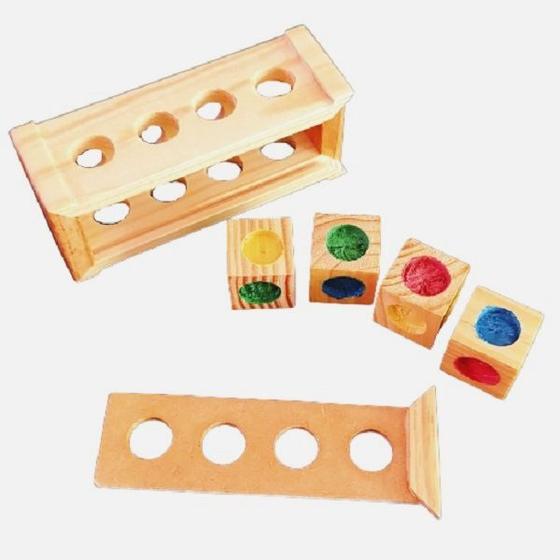 Imagem de Dados 4 Cores Semáforo Quebra-Cabeça Enigma Desafio Mental