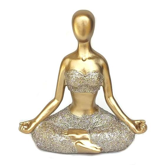 Imagem de Decoração Yoga Dourada Meditação Em Resina meditando posição enfeite rezando