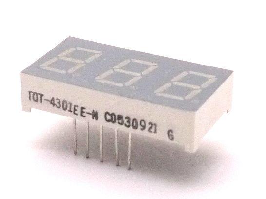Imagem de Display de 7 Segmentos com  3 Dígitos TOT4301EE
