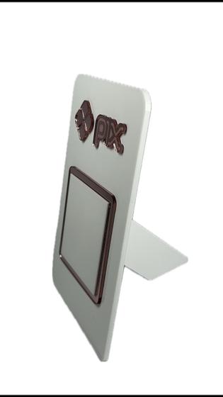 Imagem de Display em Acrílico Branco e Rosa Espelhado Placa Pix para QR Code