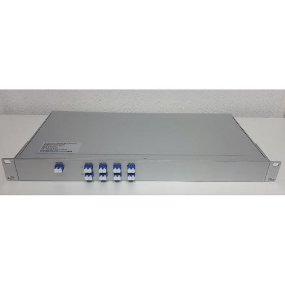 Imagem de Dispositivo Passivo de Multiplexação e Demultiplexação DWDM BIDI 100G 8 Canais LC UPC 1U Rack P.Mon.