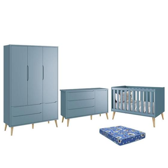 Imagem de Dormitório Infantil Theo Retrô 3 Portas, Cômoda 1 Porta, Berço Azul Fosco com Pés Madeira Natural e Colchão - Reller Móveis