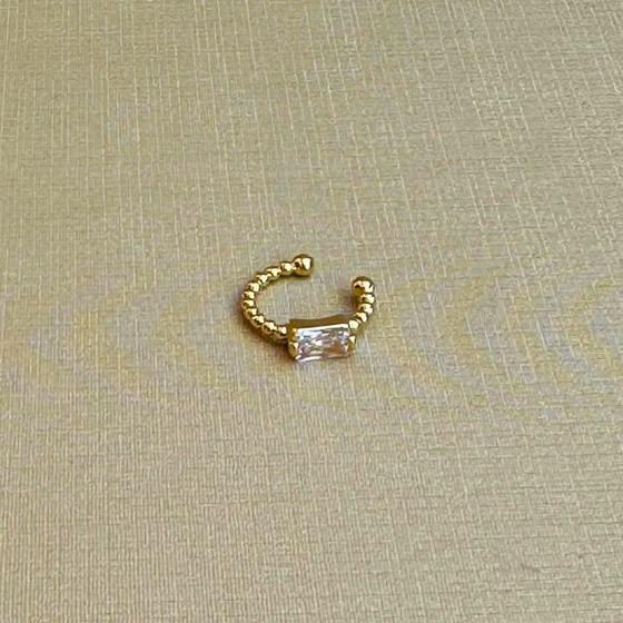 Imagem de Ear Cuff Dourado com Zircônia Retangular Rebeca