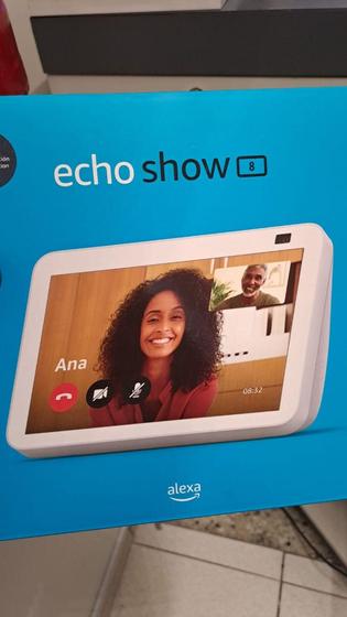 Echo Show 8 2ª Geração Smart Display HD de 8" com Alexa e câmera de 13" Branco - Amazon Menor preço em Echo Show 8 2ª Geração Smart Display HD de 8" com Alexa e câmera de 13" Branco - Amazon