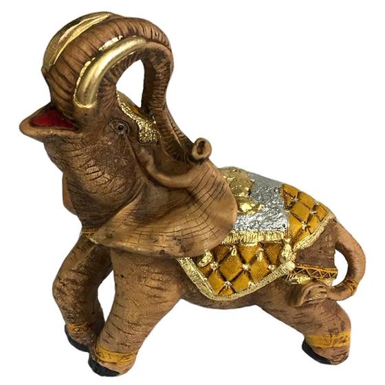 Imagem de Elefante Indiano Com Manto Dourado Decorativo Prosperidade