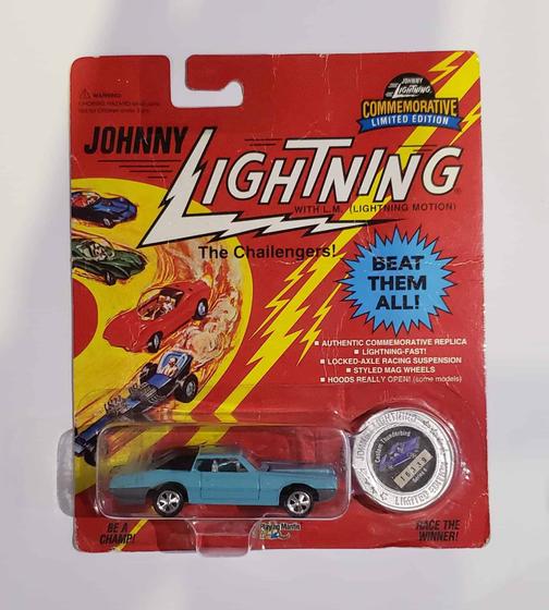 Imagem de *Embalagem danificada* Johnny Lightning -  Custom Thunderbird series 6