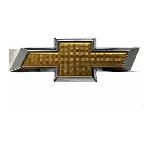 Imagem de Emblema Da Tampa Traseira Gravata Gm Dourada Onix 2011 2020