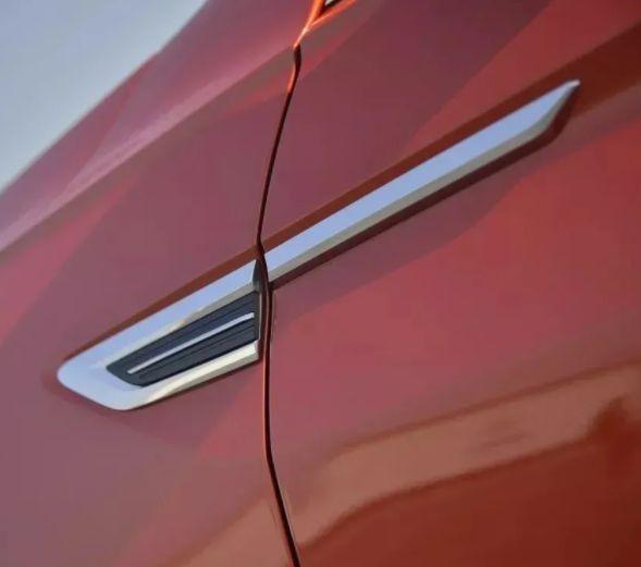 Imagem de Emblema Lateral VW
