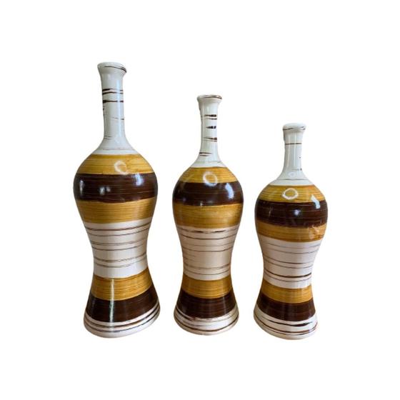 Imagem de Enfeite Kit Decorativo Sala Cerâmica Trio de Vasos - Julia