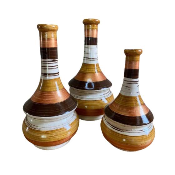 Imagem de Enfeite Kit Decorativo Sala Cerâmica Trio de Vasos - Torre